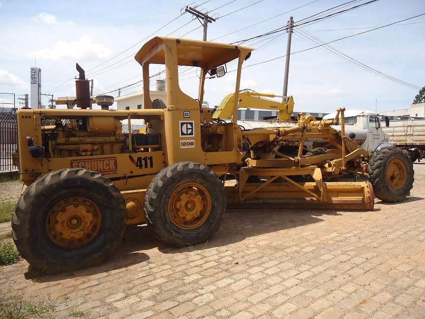 Motoniveladora Caterpillar 120b Ano 1989 Ano 1989 R 7500000